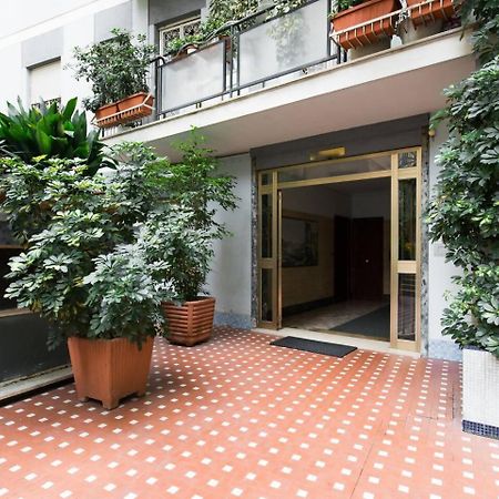 Romeeyes2020 Apartment Bagian luar foto