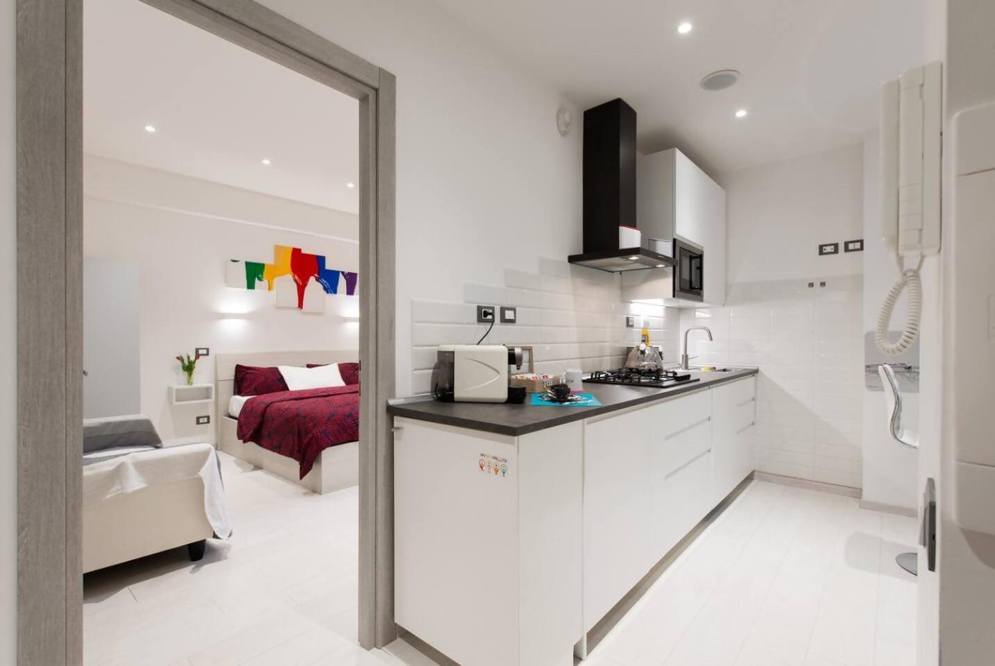 Romeeyes2020 Apartment Bagian luar foto